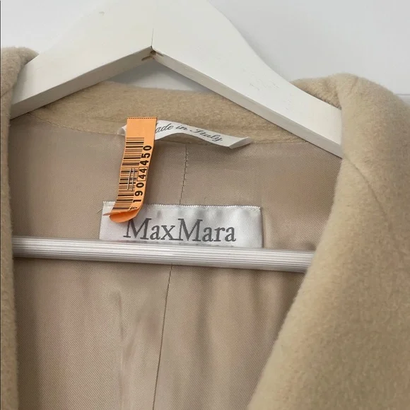 MaxMara Madame Ivory/Beige 100% Wool Coat - Picture 5 of 12